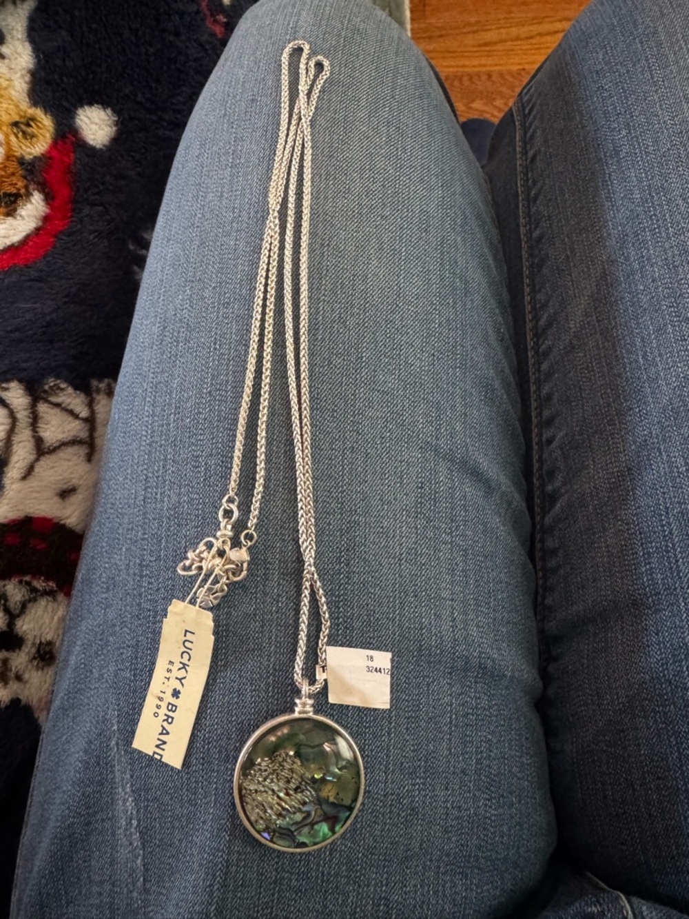 Lucky Brand Iridescent Abalone Round Pendant Necklace in Green and Black